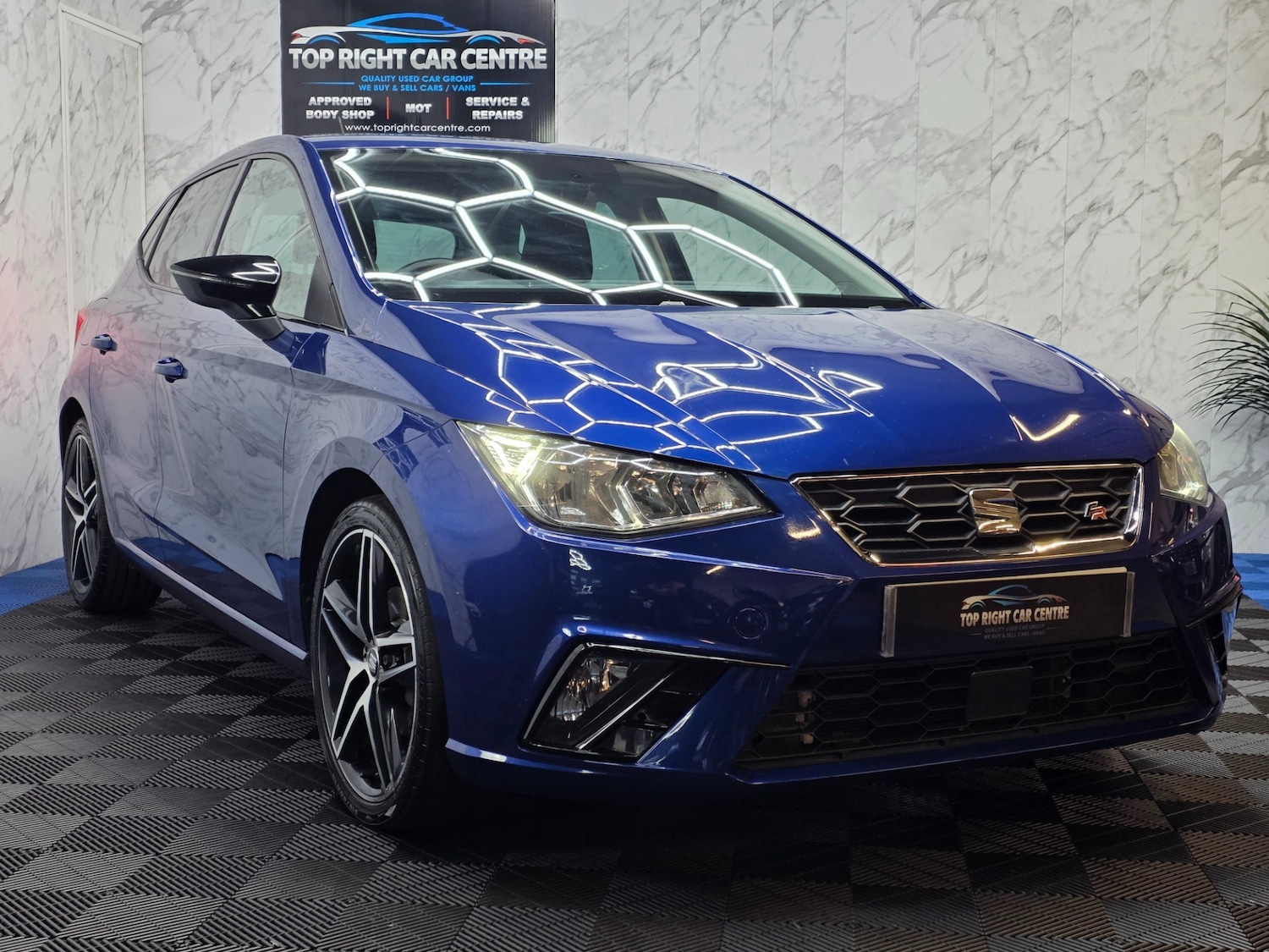 Used SEAT Ibiza 2018 for sale - 76941869: Photo 1