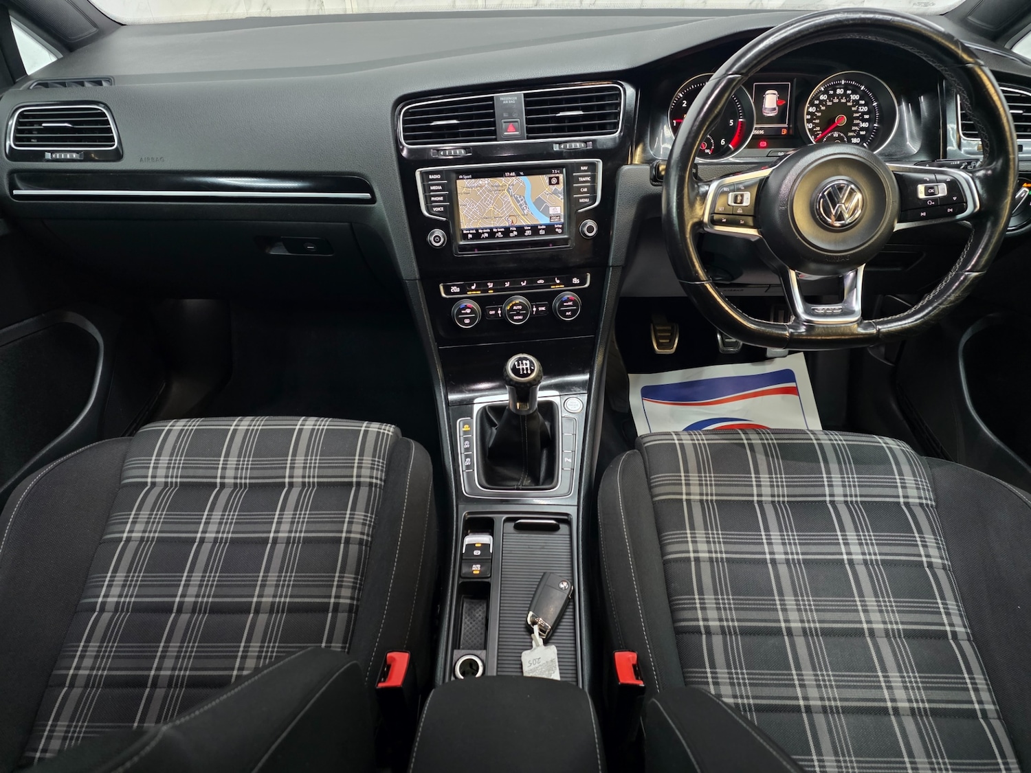 Used Volkswagen Golf 2016 for sale - 77902073: Photo 13