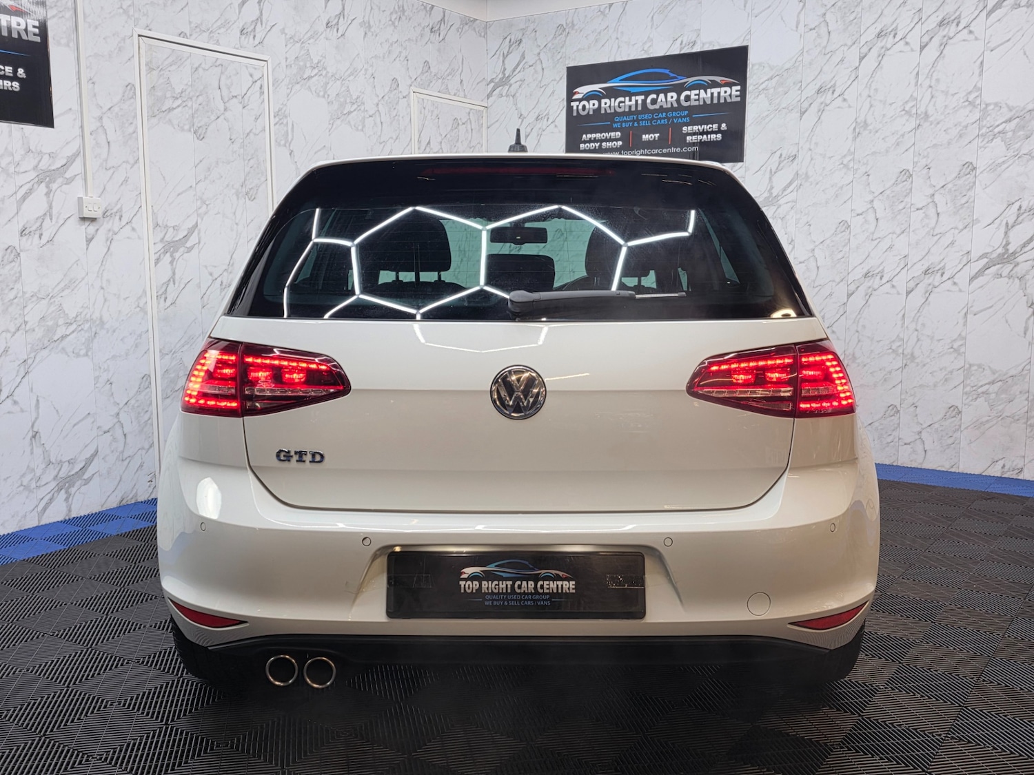 Used Volkswagen Golf 2016 for sale - 77902073: Photo 7