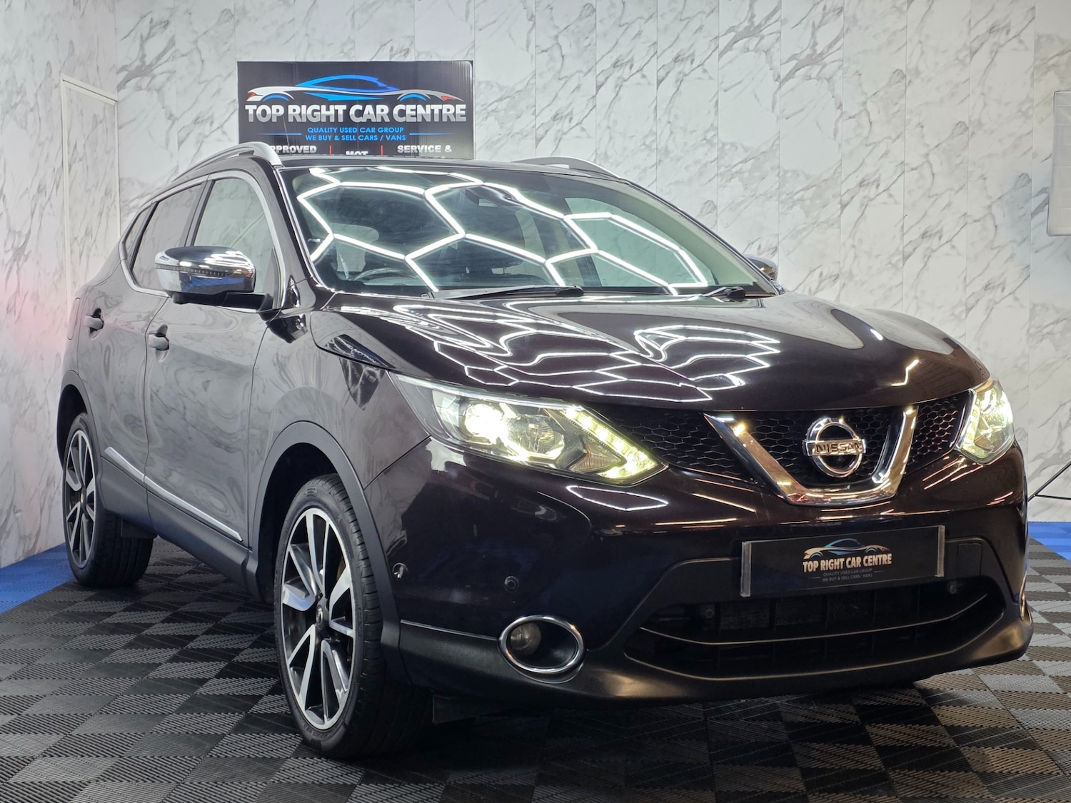 Used Nissan Qashqai 2017 for sale - 77298464: Photo 1