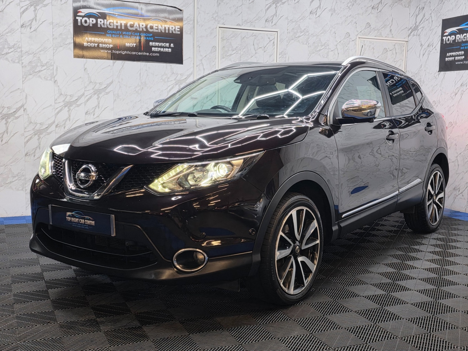 Used Nissan Qashqai 2017 for sale - 77298464: Photo 5