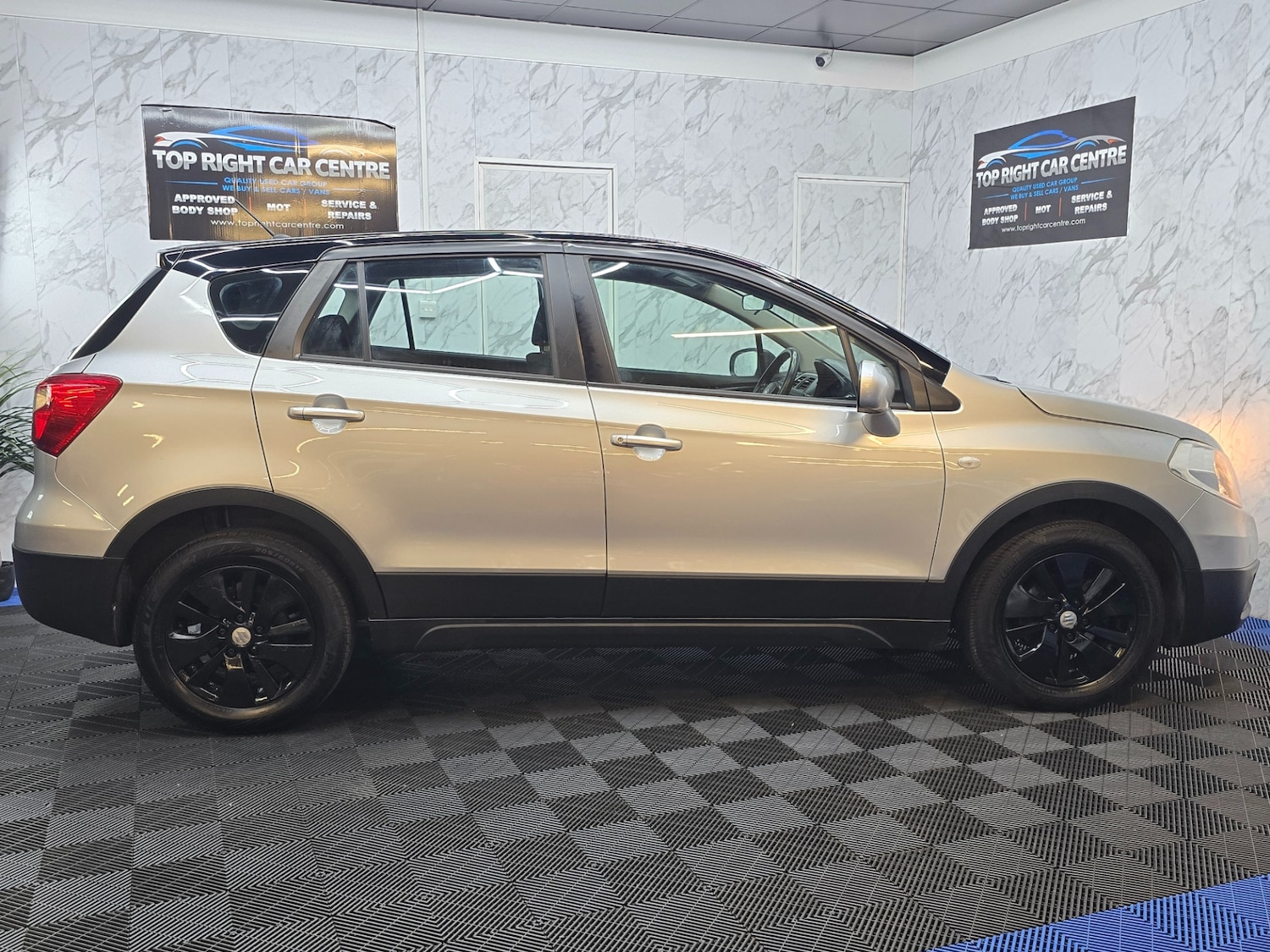 Used Suzuki SX4 S-Cross 2014 for sale - 76692597: Photo 9