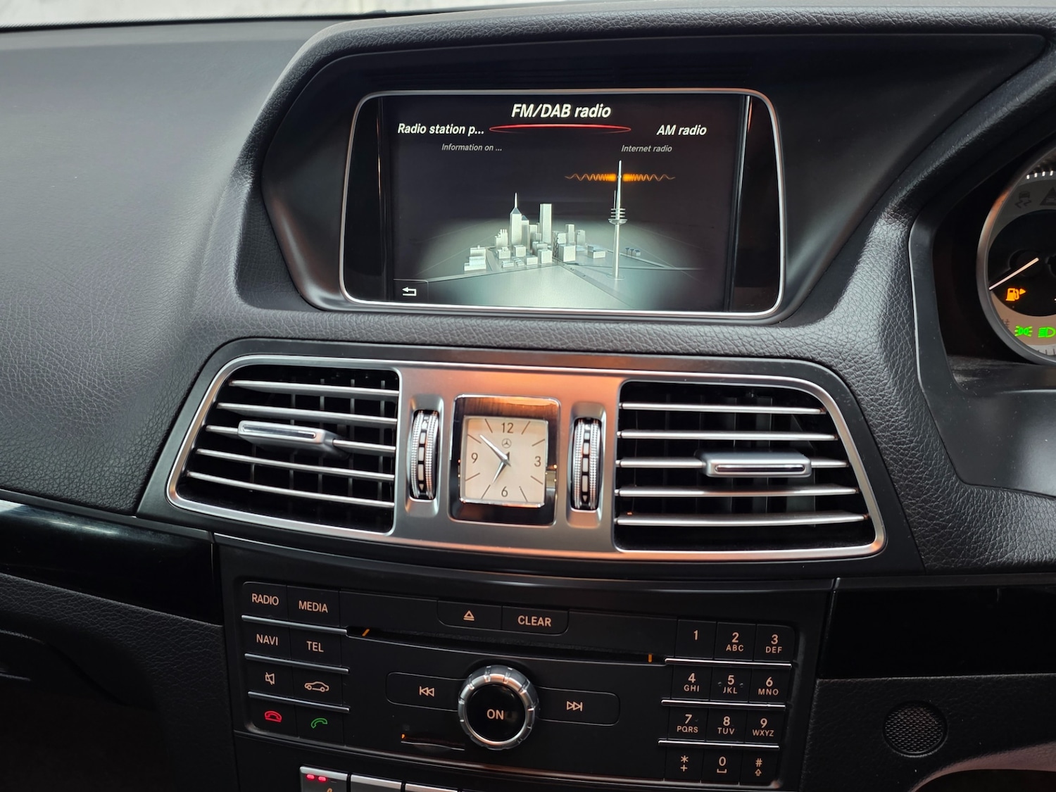 Used Mercedes-Benz E Class 2015 for sale - 78169444: Photo 17