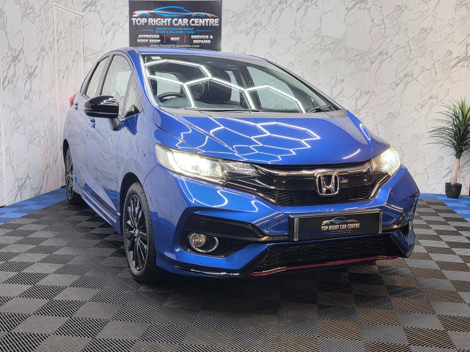 Used Honda Jazz 2019 for sale - 76671155: Photo 1