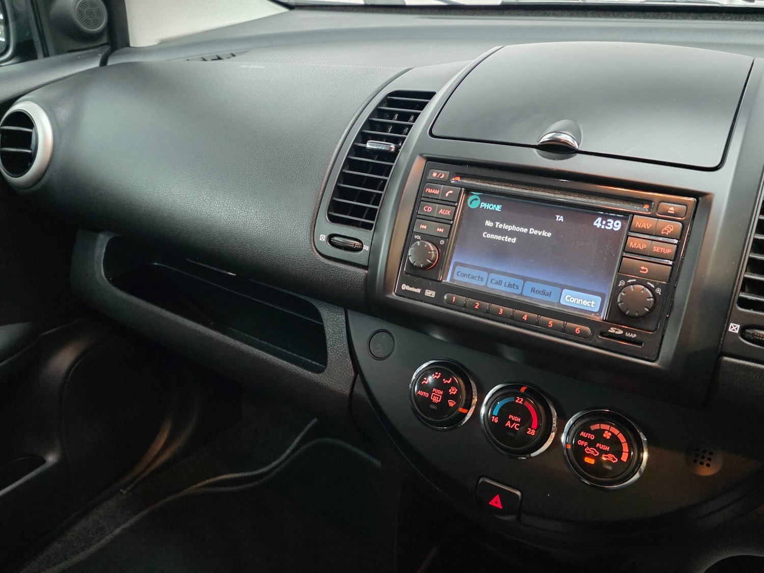 Used Nissan Note 2013 for sale - 76627401: Photo 17