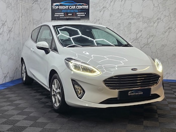 Used Ford Fiesta 2018 for sale - 77888894: Photo