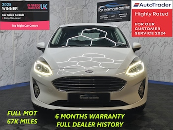 Used Ford Fiesta 2018 for sale - 77888894: Photo