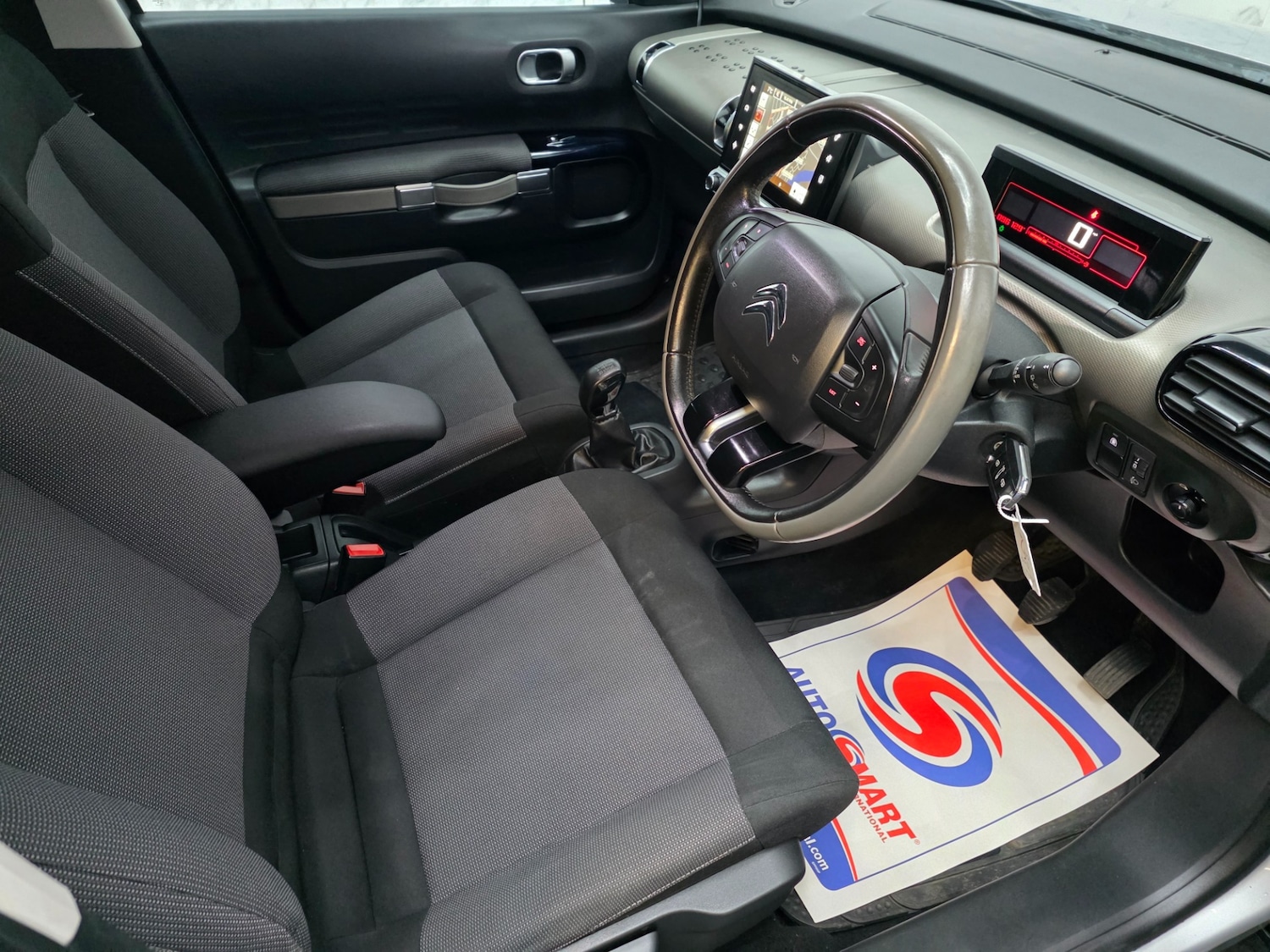 Used Citroen C4 Cactus 2016 for sale - 77803481: Photo 20