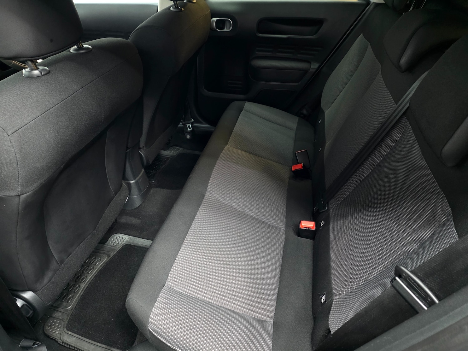 Used Citroen C4 Cactus 2016 for sale - 77803481: Photo 21