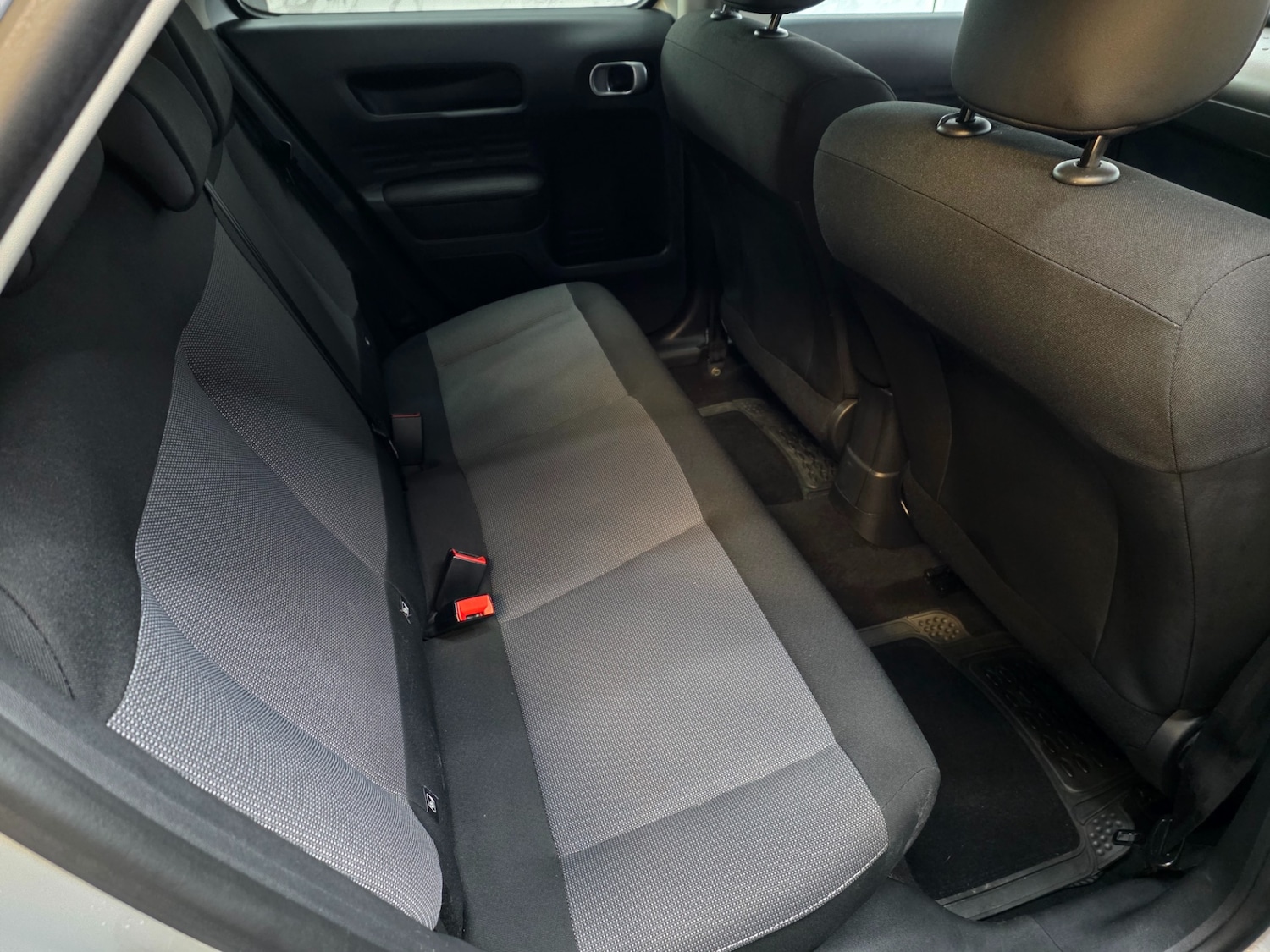 Used Citroen C4 Cactus 2016 for sale - 77803481: Photo 22