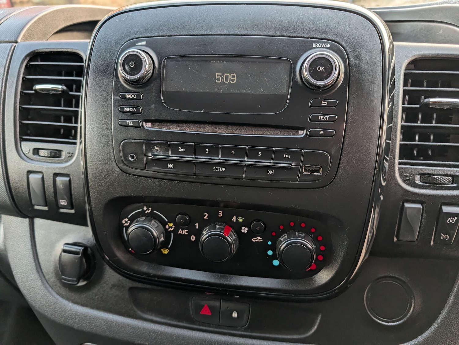 Used Vauxhall Vivaro for sale - 77754316: Photo 19