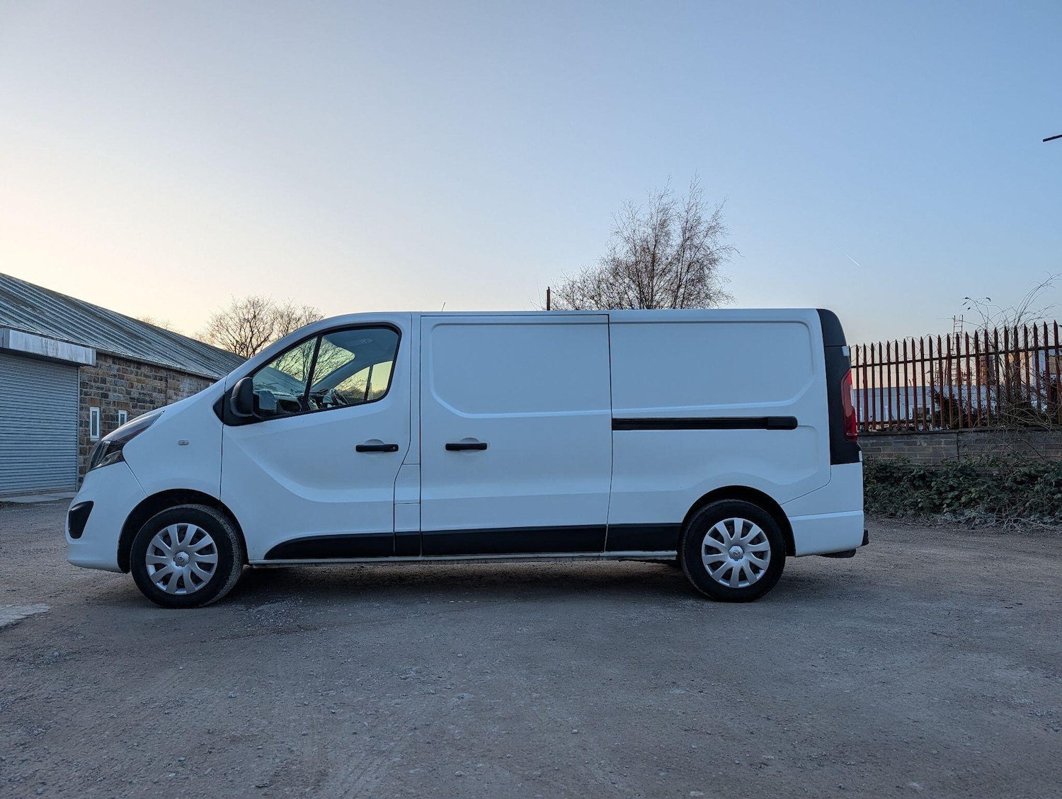 Used Vauxhall Vivaro for sale - 77754316: Photo 6