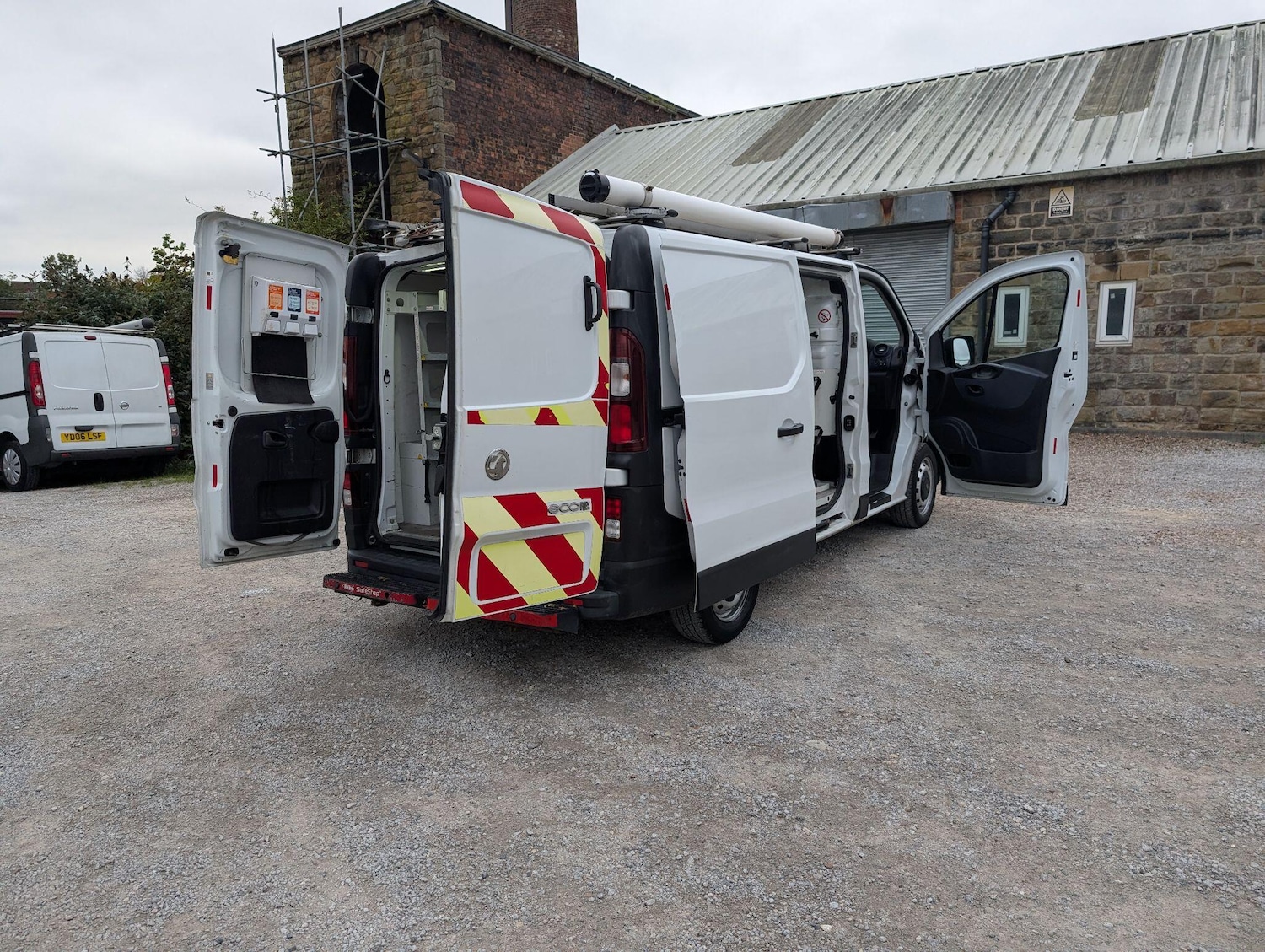 Used Vauxhall Vivaro 2015 for sale - 76239328: Photo 10