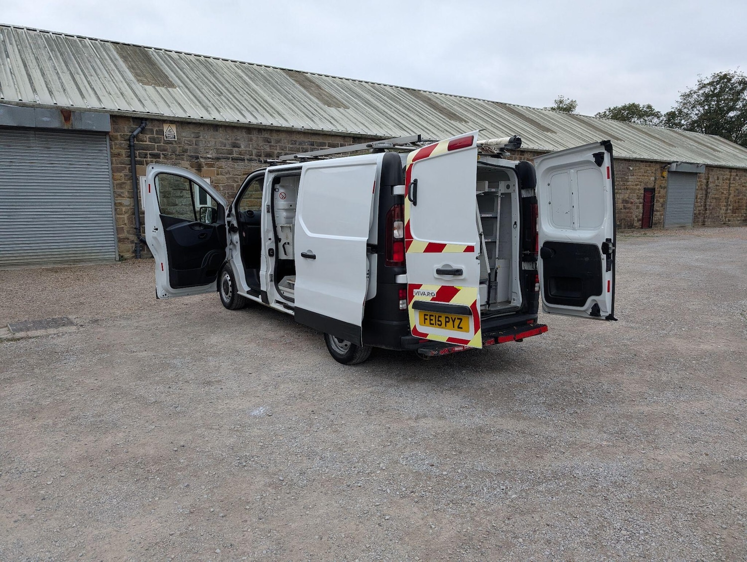 Used Vauxhall Vivaro 2015 for sale - 76239328: Photo 12