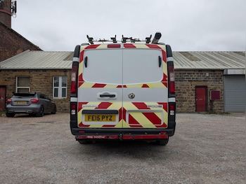 Used Vauxhall Vivaro 2015 for sale - 76239328: Photo