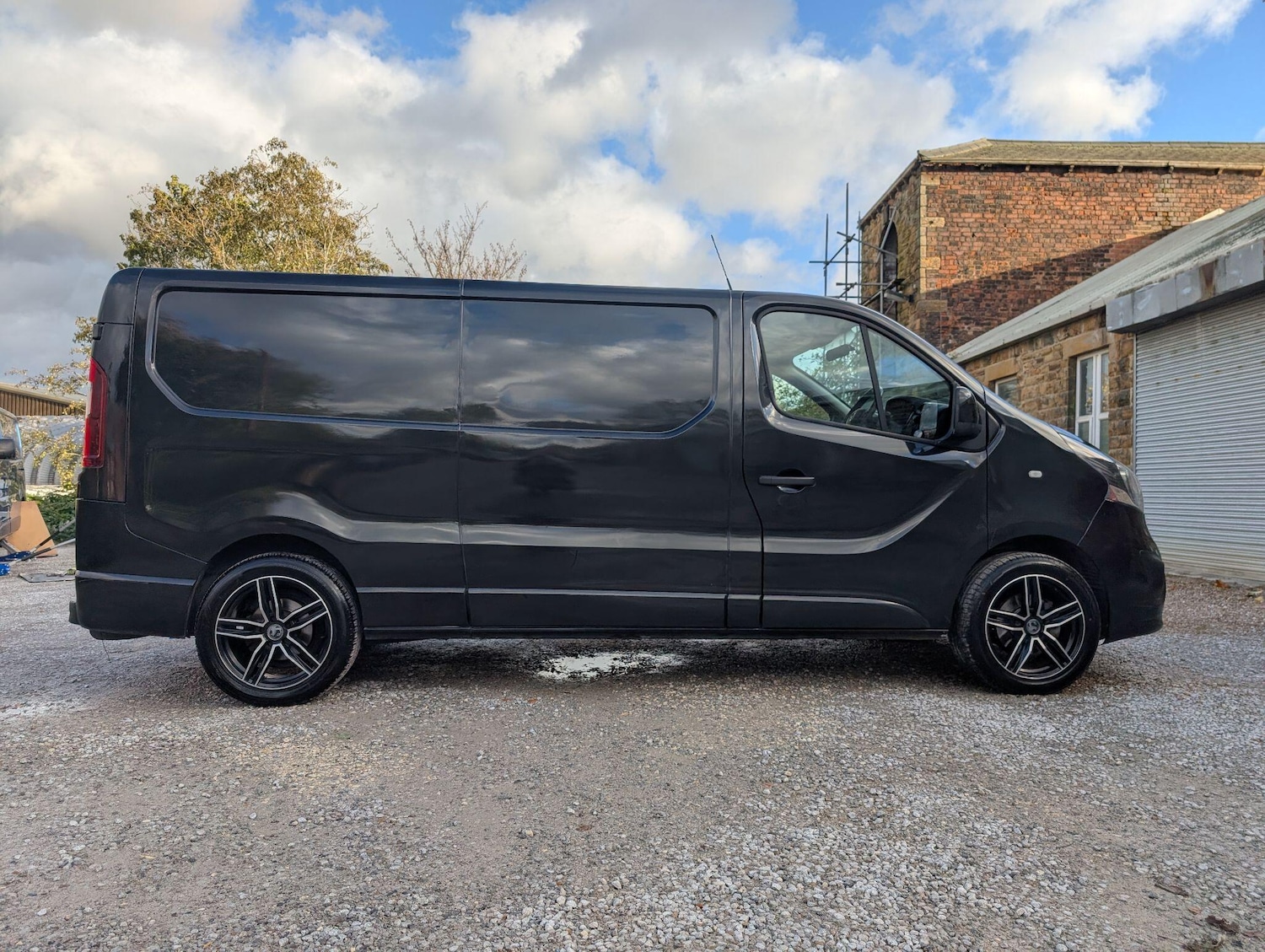 Used Vauxhall Vivaro 2019 for sale - 76397955: Photo 1