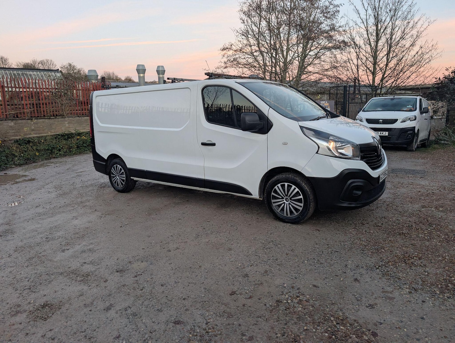 Used Renault Trafic 2019 for sale - 76926198: Photo 37