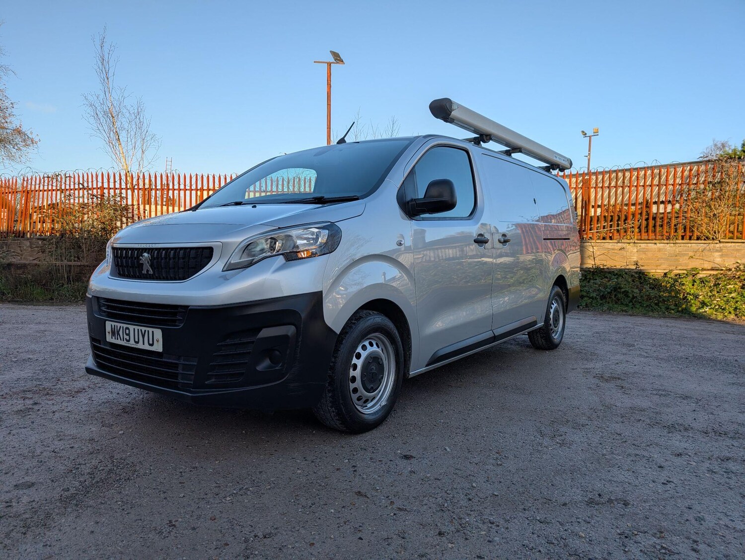 Used Peugeot Expert 2019 for sale - 77040660: Photo 11