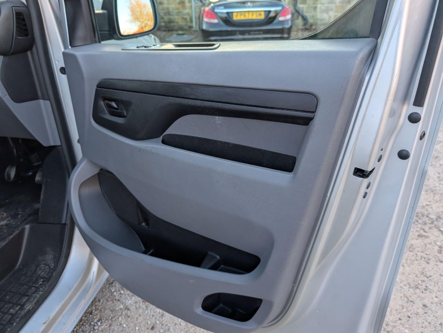 Used Peugeot Expert 2019 for sale - 77040660: Photo 31