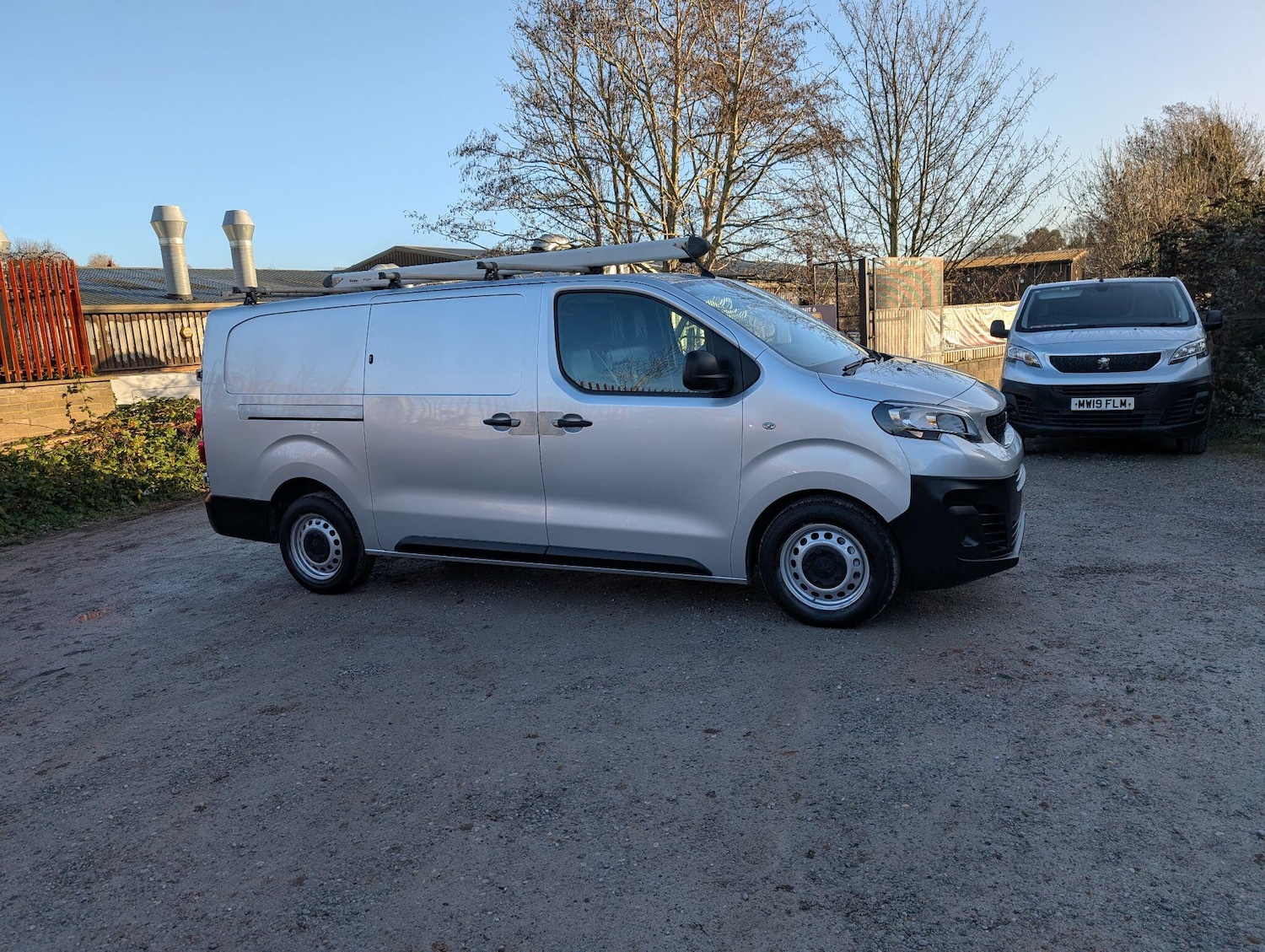Used Peugeot Expert 2019 for sale - 77040660: Photo 38