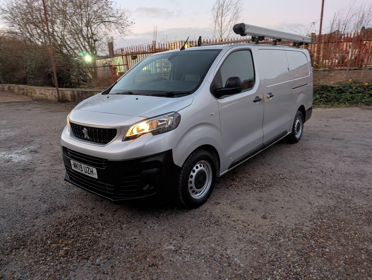 Used Peugeot Expert 2019 for sale - 77040660: Photo 47