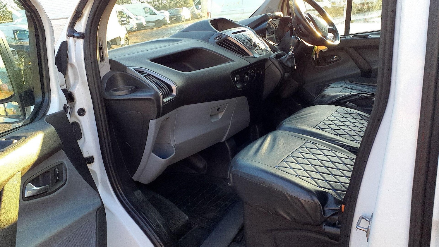 Used Ford Transit Custom 2017 for sale - 77479496: Photo 11