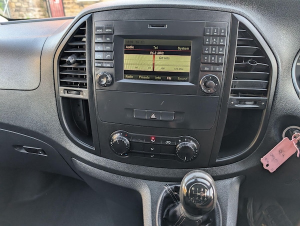 Used Mercedes-Benz Vito 2015 for sale - 76227557: Photo 32