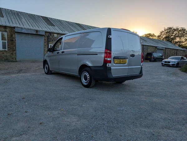 Used Mercedes-Benz Vito 2015 for sale - 76227557: Photo 5
