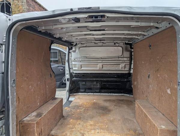 Used Vauxhall Vivaro 2017 for sale - 76307495: Photo 21