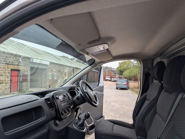 Used Vauxhall Vivaro 2017 for sale - 76307495: Photo 25