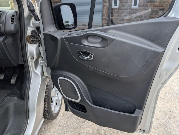 Used Vauxhall Vivaro 2017 for sale - 76307495: Photo 26