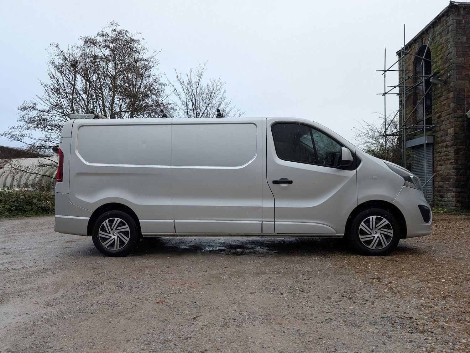 Used Vauxhall Vivaro 2018 for sale - 76671713: Photo 2