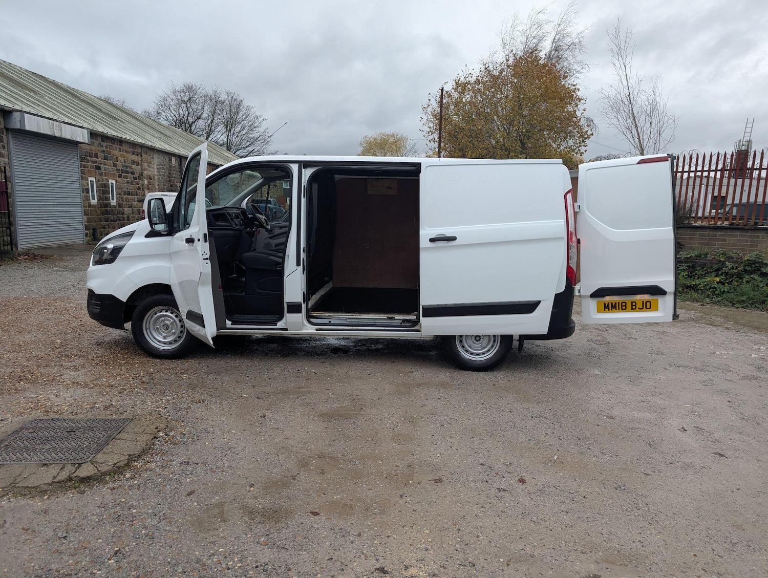 Used Ford Transit Custom 2018 for sale - 76772147: Photo 16