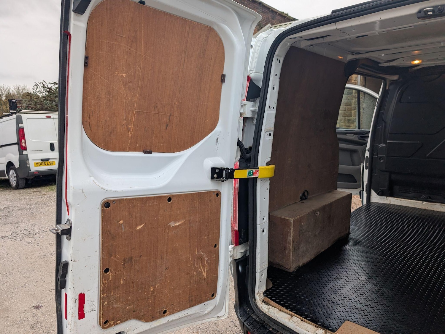 Used Ford Transit Custom 2018 for sale - 76772147: Photo 21