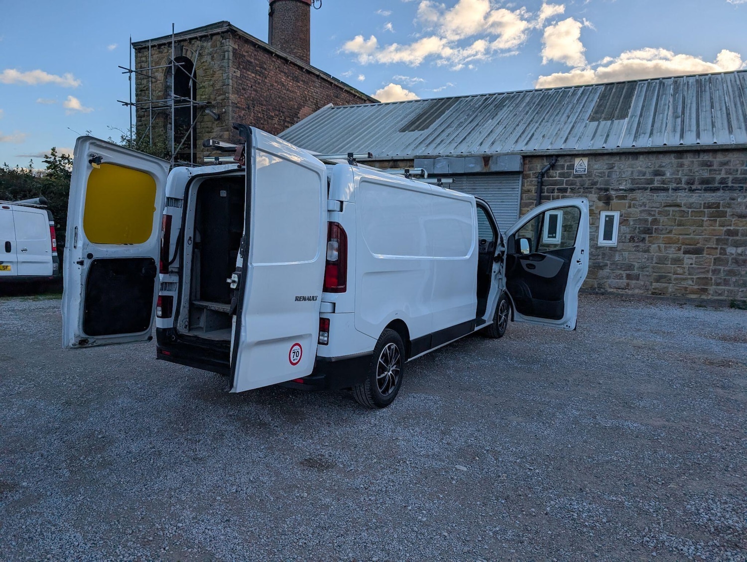 Used Renault Trafic 2017 for sale - 76377307: Photo 14