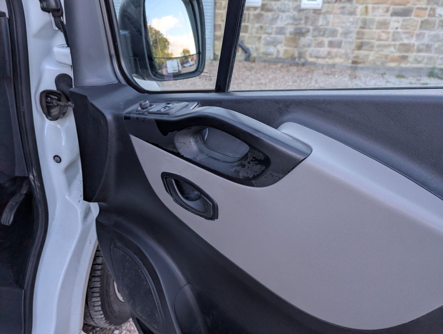 Used Renault Trafic 2017 for sale - 76377307: Photo 35