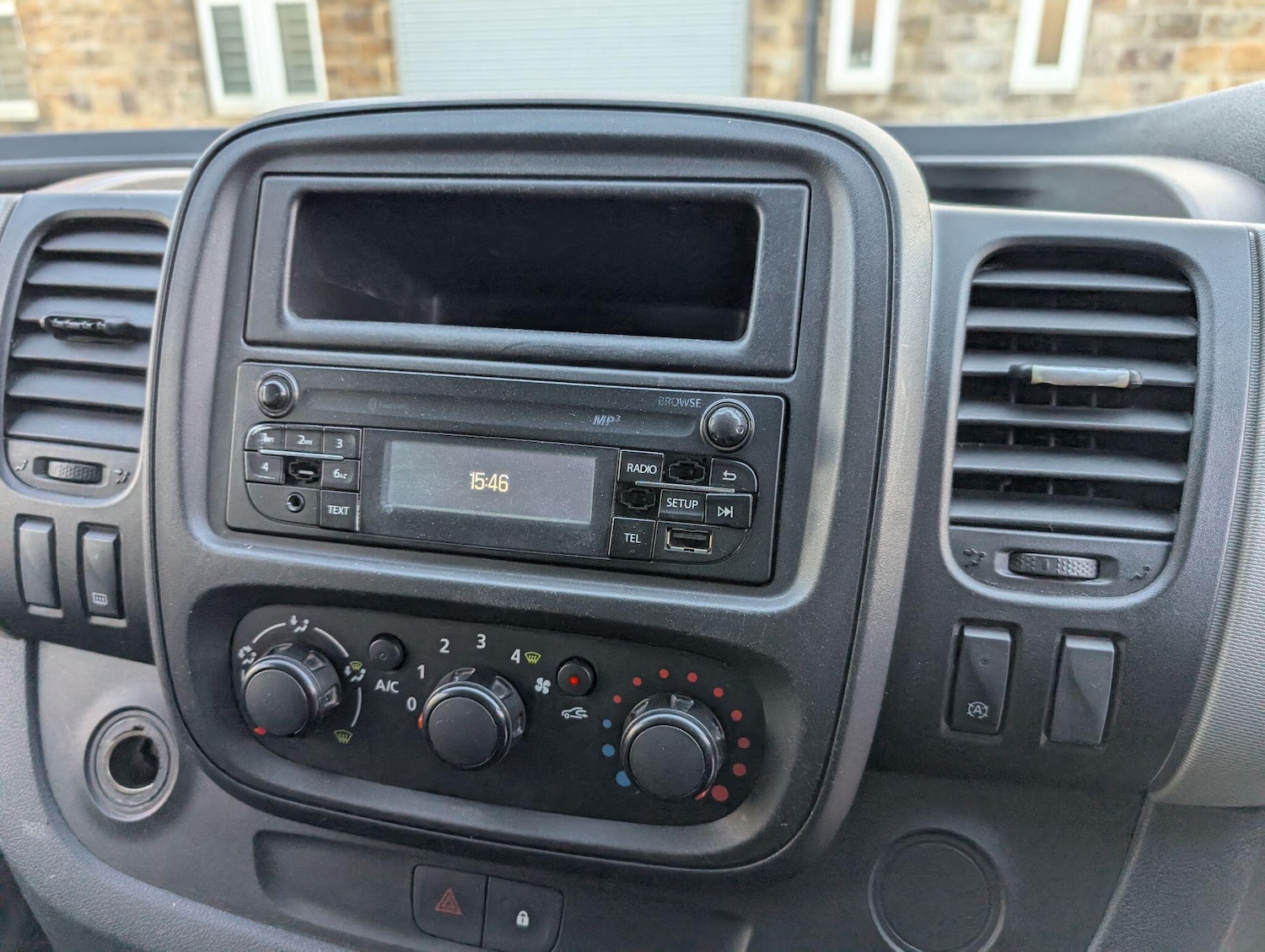 Used Renault Trafic 2017 for sale - 76377307: Photo 37