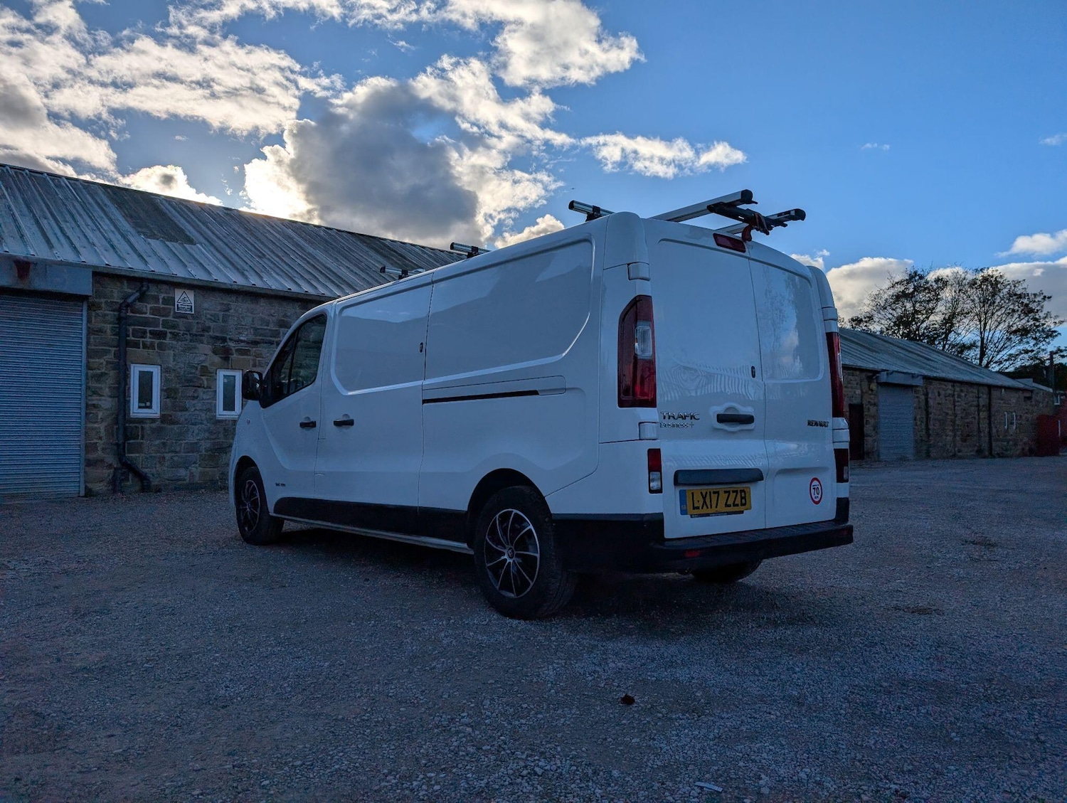Used Renault Trafic 2017 for sale - 76377307: Photo 5