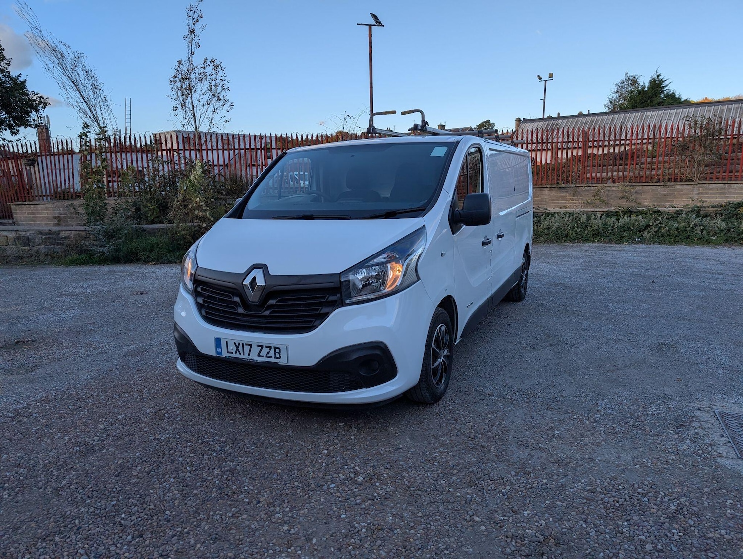 Used Renault Trafic 2017 for sale - 76377307: Photo 50