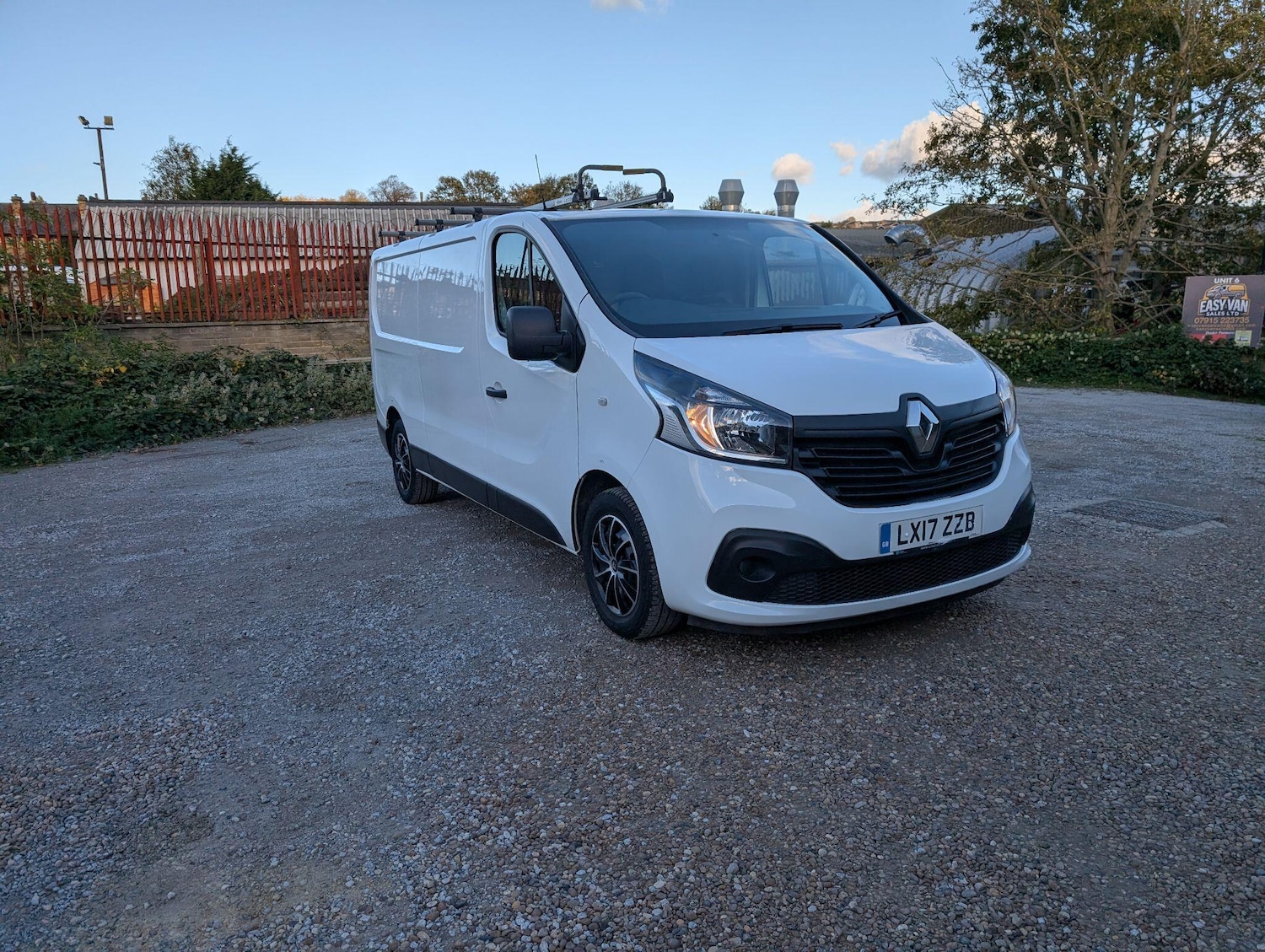 Used Renault Trafic 2017 for sale - 76377307: Photo 52
