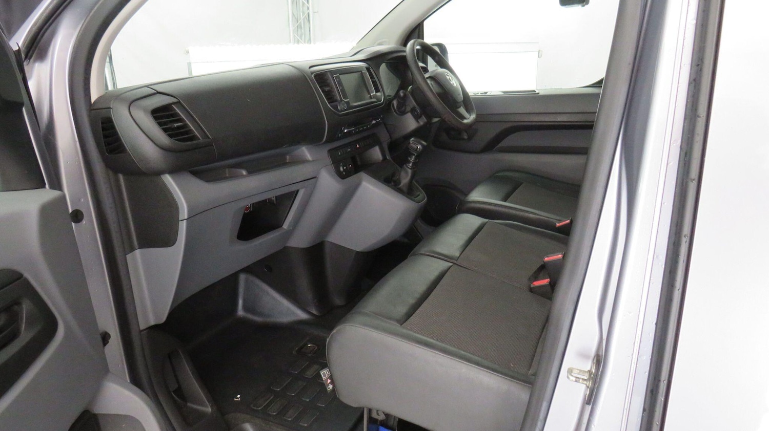 Used Vauxhall Vivaro 2020 for sale - 76701025: Photo 12