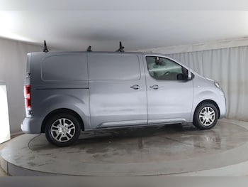 Used Vauxhall Vivaro 2020 for sale - 76701025: Photo
