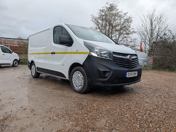 Vauxhall Vivaro feature image