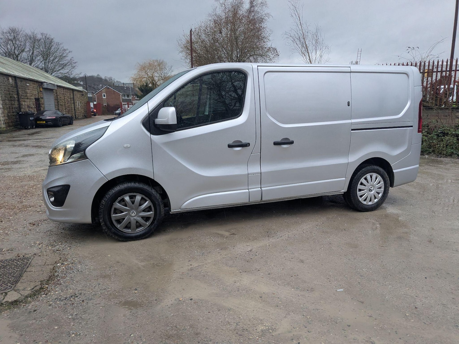 Used Vauxhall Vivaro 2015 for sale - 77166469: Photo 14