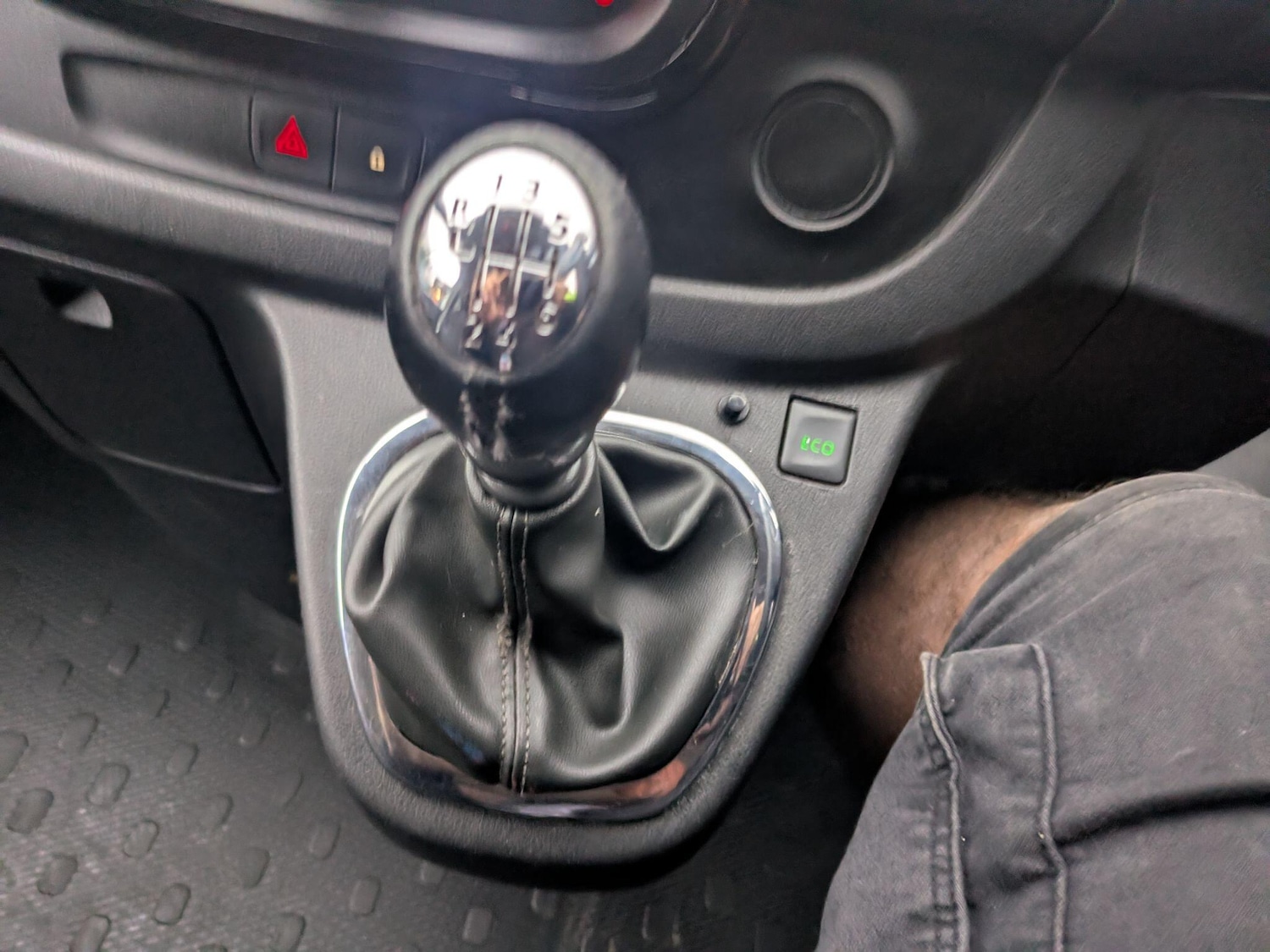 Used Vauxhall Vivaro 2015 for sale - 77166469: Photo 36