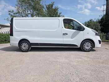 Used Vauxhall Vivaro 2018 for sale - 78675704: Photo