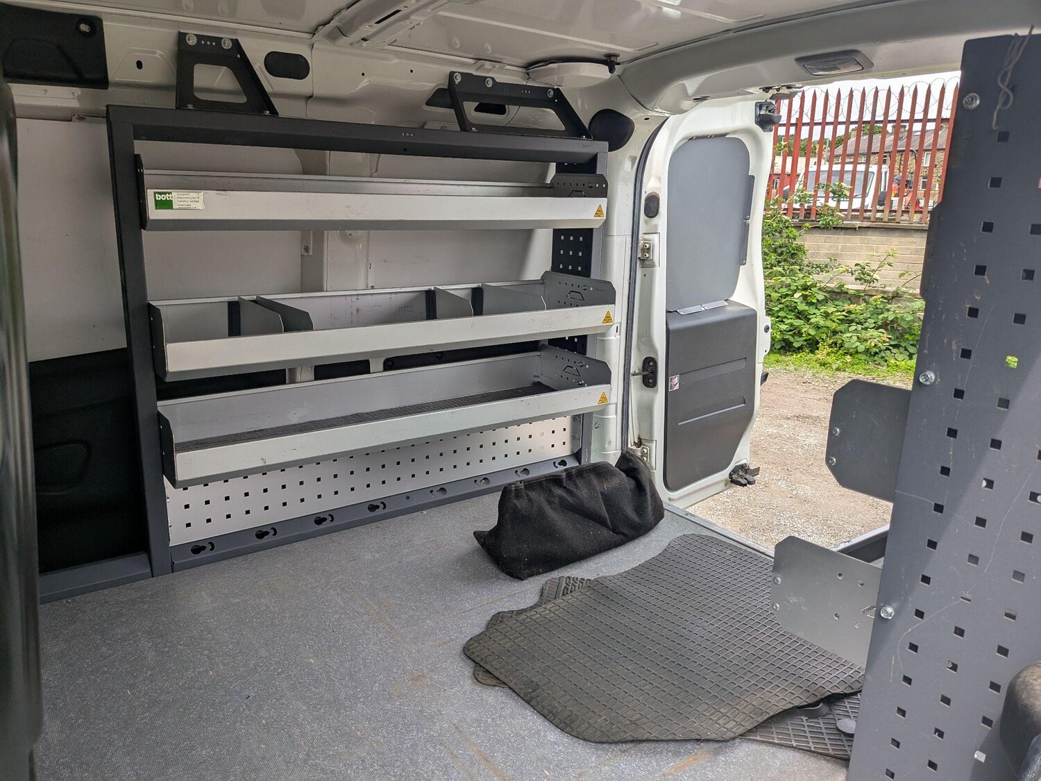 Vehicle 21
