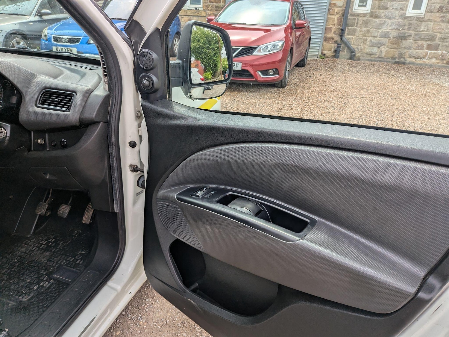 Vehicle 29