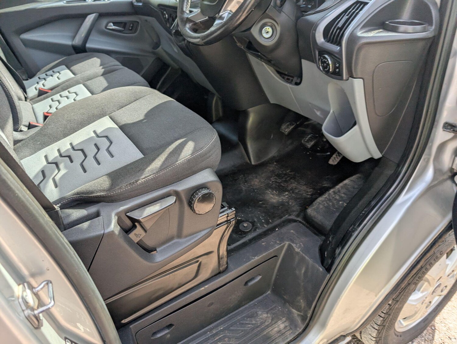 Vehicle 21