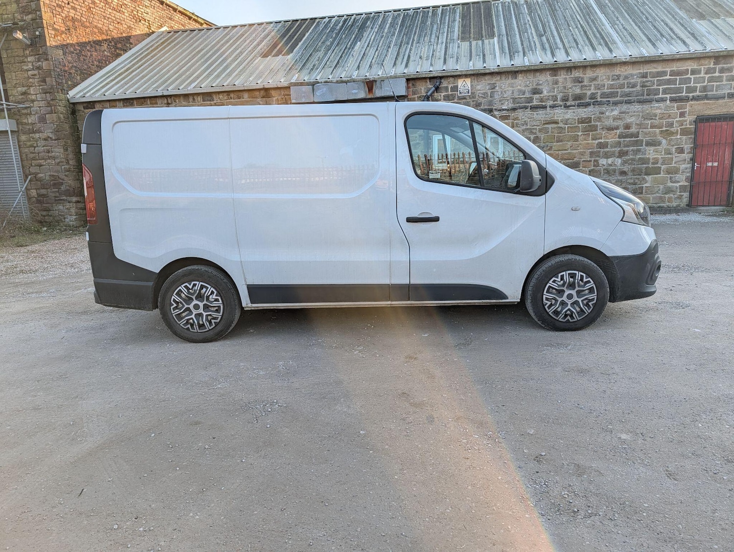 Used Renault Trafic 2018 for sale - 77753735: Photo 2